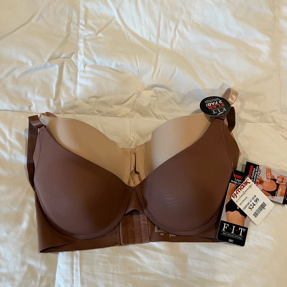 Playtex Women's Dual-Tone Bra